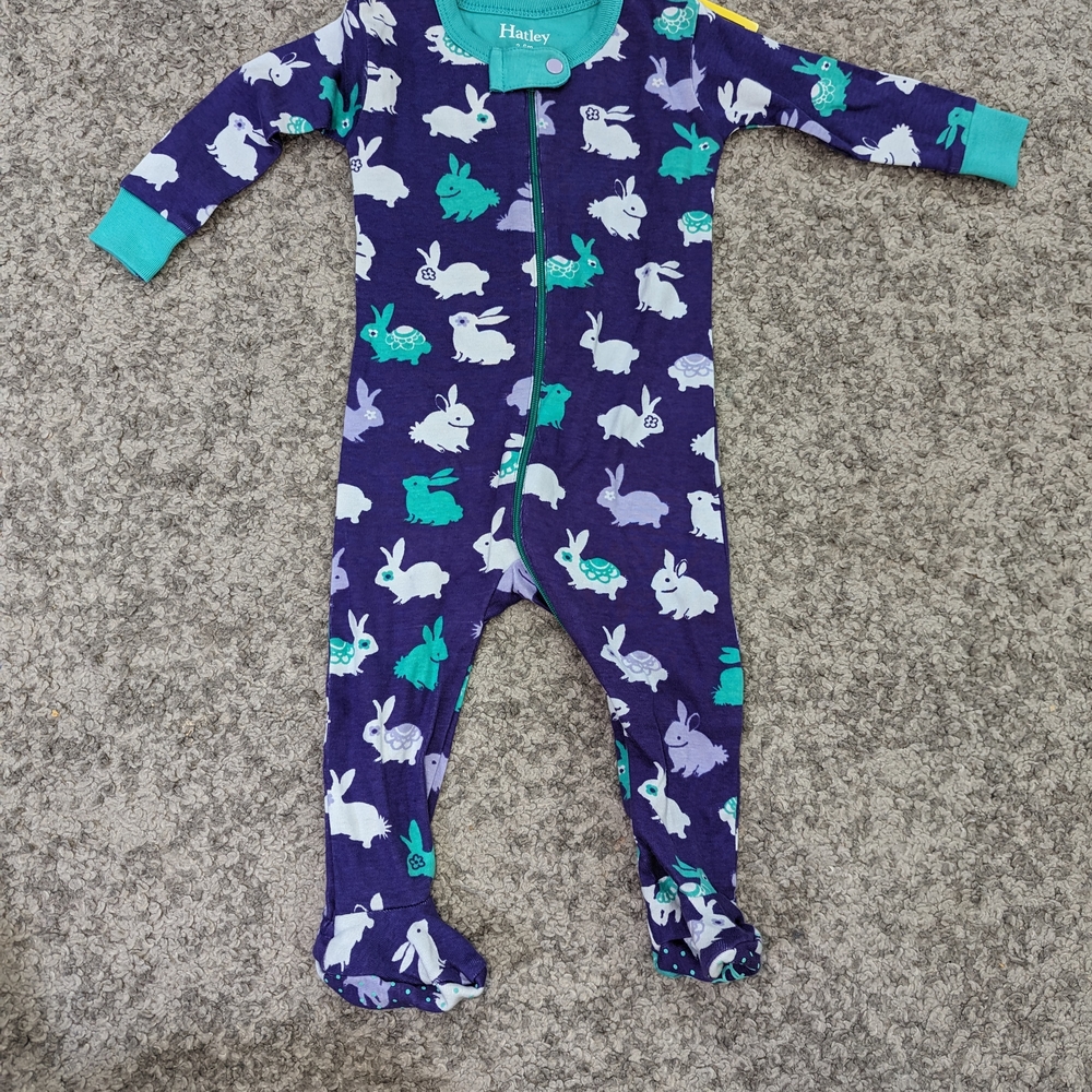 Hatley Brand new Fluffy Bunnies Blue gender neutral sleeper